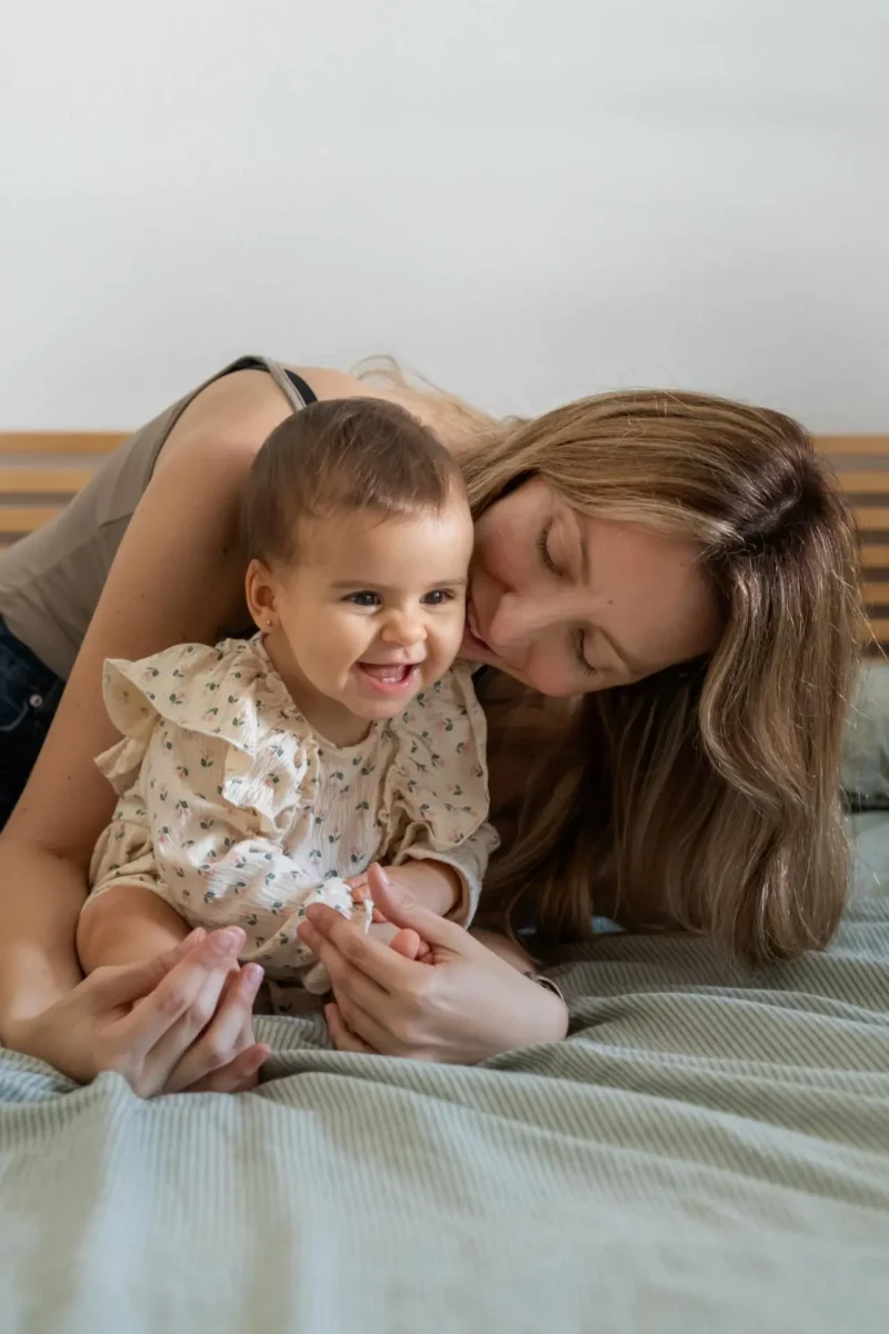 fotografía de familia y maternidad en Zaragoza realizada por Estefanía Abad